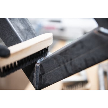 Brosse soudure en bois avec 2 rangs en acier