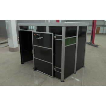 Cabine de soudage laser classe 4 - 3x2m avec porte coulissante