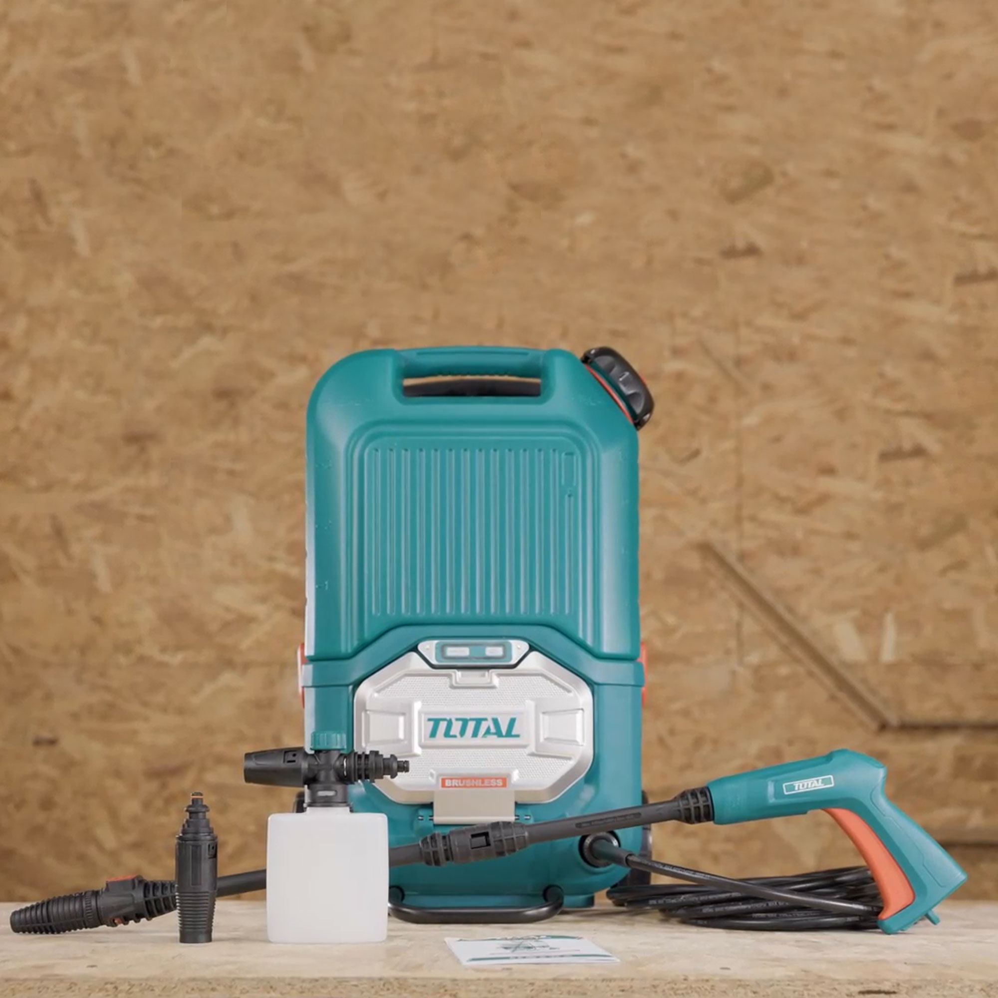 Nettoyeur d'eau à pression à batterie  TPWLI4006 | 40 V